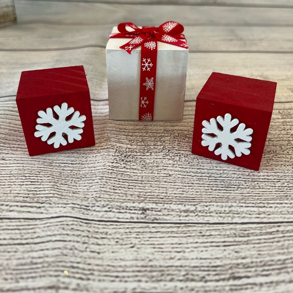 Handmade Farmhouse tray decor!